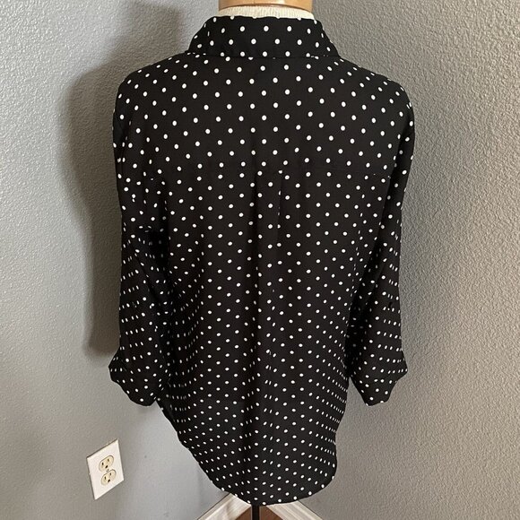 A. Byer Blouse Size Medium Black Polka Dots Roll Tab Sleeves Sheer Lightweight - Picture 4 of 11